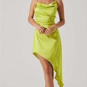 Green Asymmetrical Cowl Neck Sleeveless Midi Dress